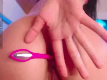 Xmayka  live sex cam