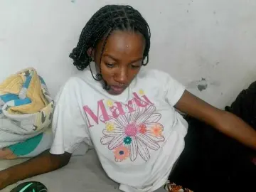 Claudiaah  live sex cam
