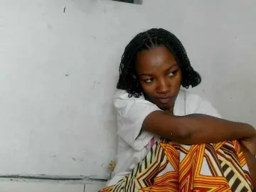 Claudiaah  live sex cam