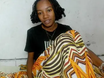 Claudiaah  live sex cam