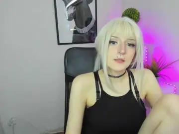 DreamNIKA  live sex cam