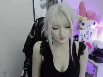 DreamNIKA  live sex cam