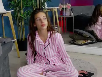 KimmDaviss  live sex cam