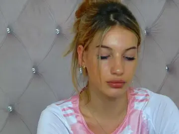 KimmDaviss  live sex cam