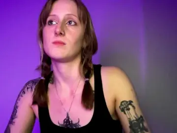 LaraWetDream  live sex cam