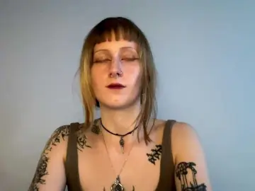 LaraWetDream  live sex cam