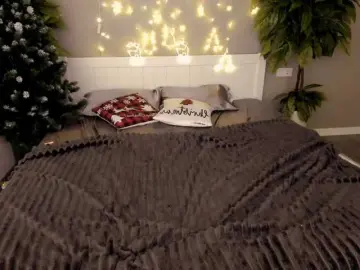 MagikPeachh  live sex cam