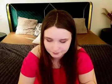 MagikPeachh  live sex cam