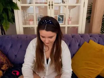 MagikPeachh  live sex cam