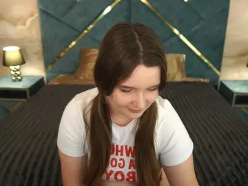 MagikPeachh  live sex cam