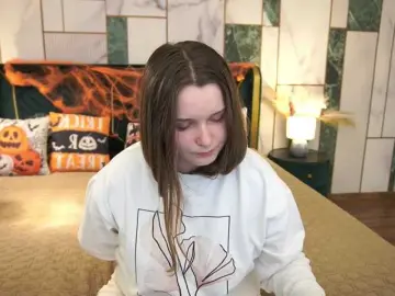 MagikPeachh  live sex cam