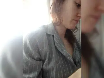 Seksownaczarnulka  live sex cam