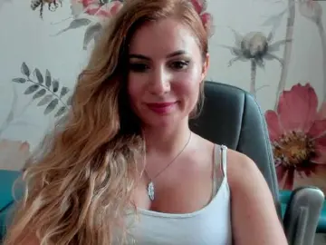 SweetMirande  live sex cam