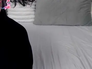 ValeriWow  live sex cam