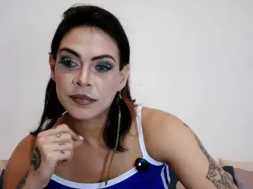 VeronnaInk1  live sex cam