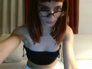 Kinkyone-olga  live sex cam