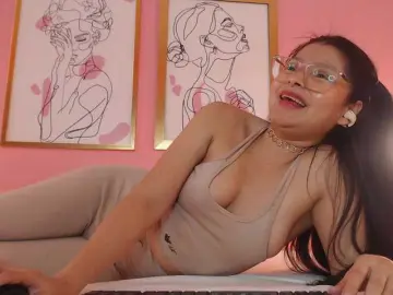 AliciaFox07  live sex cam