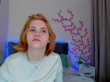 DellaRowwe  live sex cam