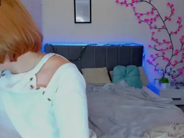 DellaRowwe  live sex cam