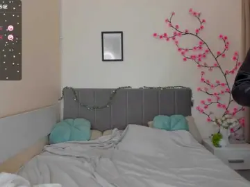 DellaRowwe  live sex cam