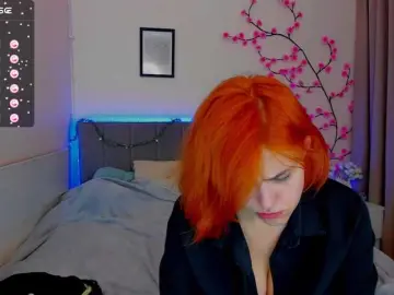 DellaRowwe  live sex cam