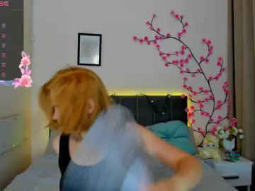 DellaRowwe  live sex cam