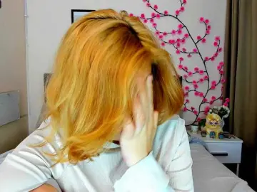 DellaRowwe  live sex cam