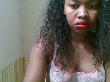 Miamina  live sex cam