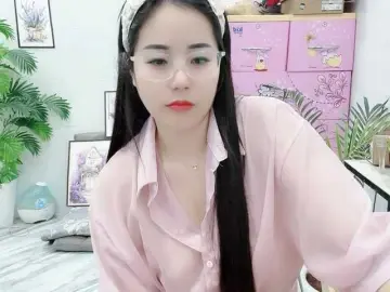 Nary-tran  live sex cam