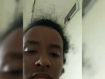 Royal-chat  live sex cam