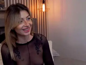 SaraBellas  live sex cam