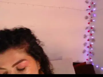 Adelen-smith  live sex cam