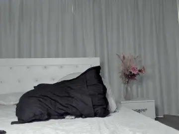 Beckyspearss  live sex cam