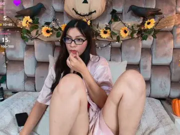Gabyevans  live sex cam