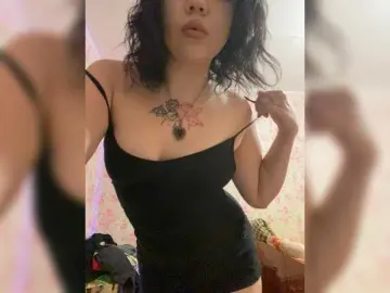 Saramurrrr  live sex cam