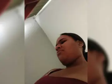 Sexygirlbrown  live sex cam