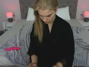 AlinaLemon  live sex cam