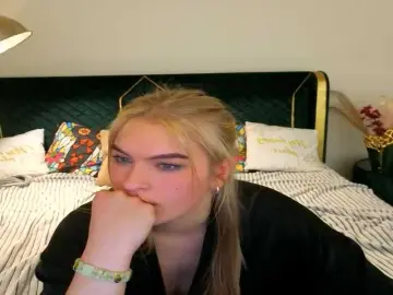 AlinaLemon  live sex cam