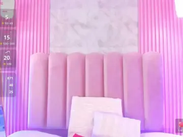 ArianaRougee  live sex cam