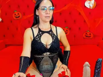 KateTompson  live sex cam