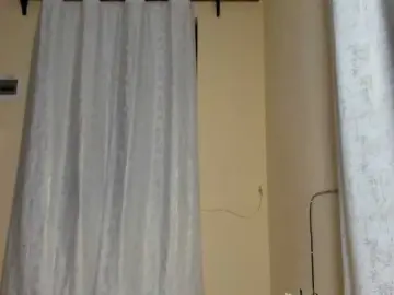 LittleKimmie1  live sex cam