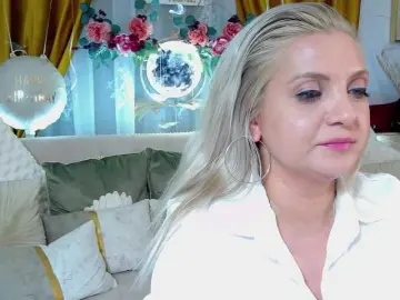 Malvvina  live sex cam