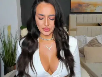 SoniaRey  live sex cam
