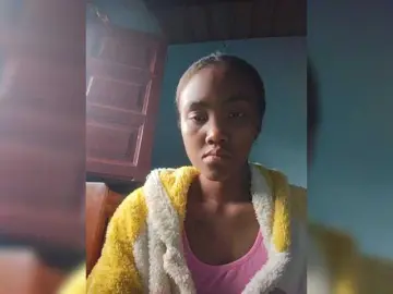 Stella11  live sex cam