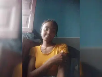 Stella11  live sex cam