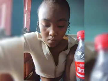 Stella11  live sex cam