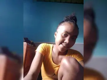 Stella11  live sex cam