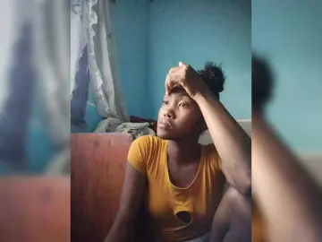 Stella11  live sex cam