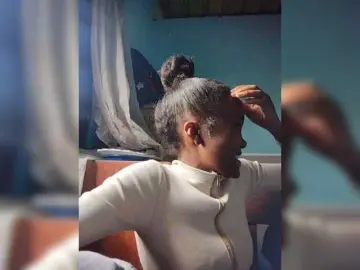 Stella11  live sex cam