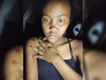 Stella11  live sex cam